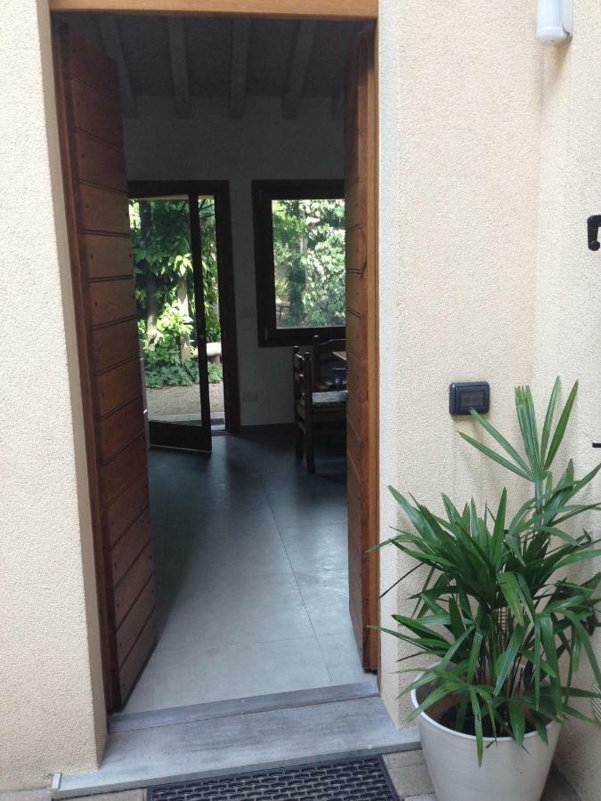 Il Giardino Segreto Apartment Rho Luaran gambar